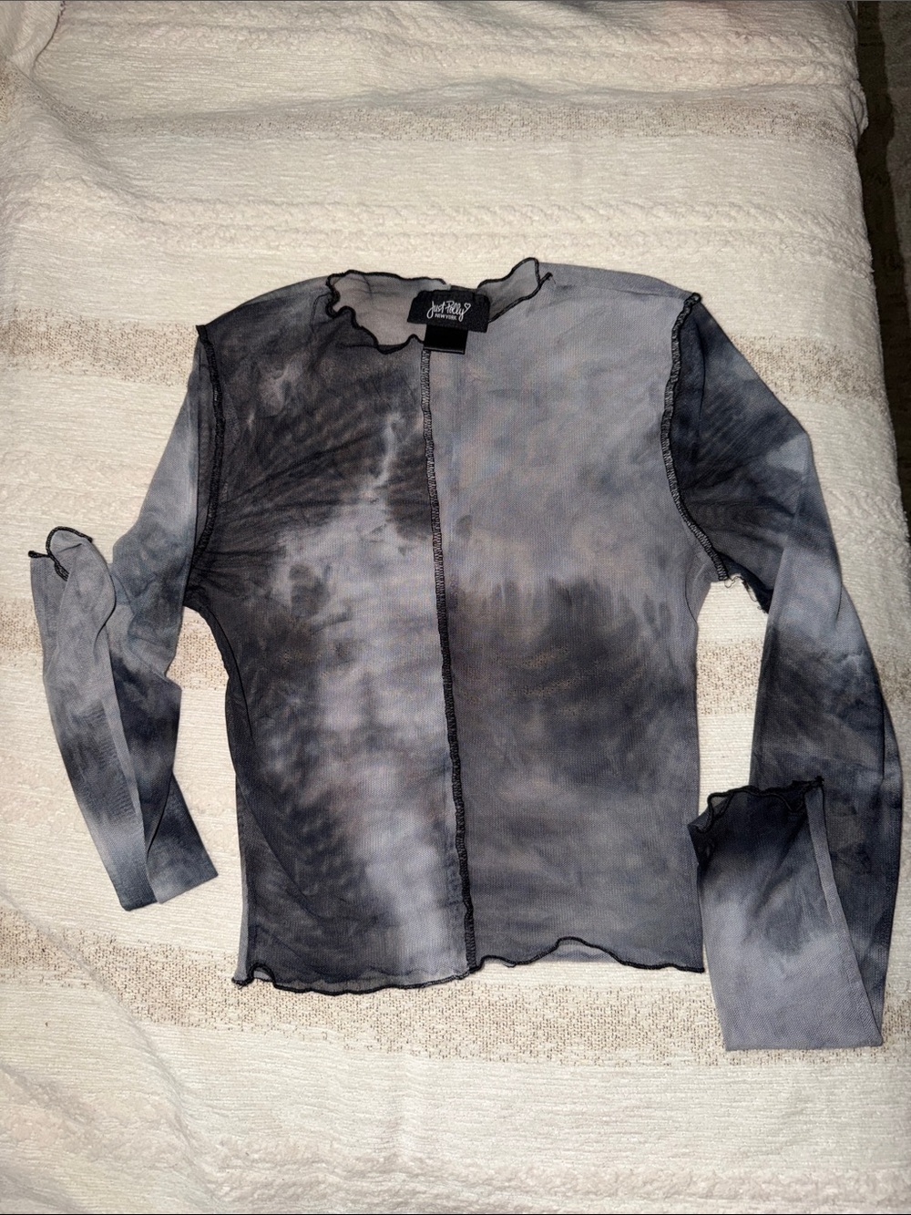 Just Breathe Black & Gray Tie-Dye Long Sleeve Mesh Top